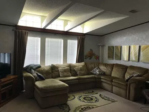 2460 SW Versailles, Stuart, FL 34997 photo 4