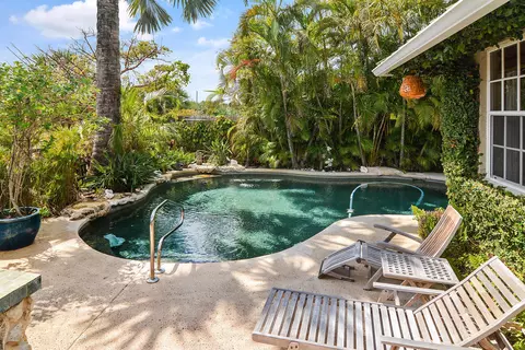 12 Coconut Ln, Tequesta, FL 33469 photo 6