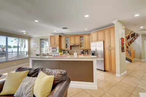 1638 E Classical Blvd, Delray Beach, FL 33445 photo 11
