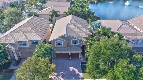 1638 E Classical Blvd, Delray Beach, FL 33445 photo 3