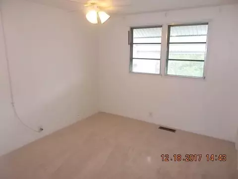 147 SE Riverbend St, Stuart, FL 34997 photo 7