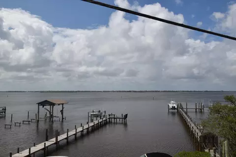953 SE Macarthur Blvd, Stuart, FL 34996 photo 15