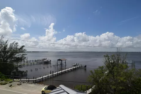 953 SE Macarthur Blvd, Stuart, FL 34996 photo 49