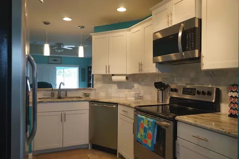 5350 SE Pine Ave, Stuart, FL 34997 photo 5