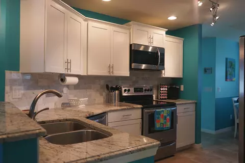 5350 SE Pine Ave, Stuart, FL 34997 photo 4