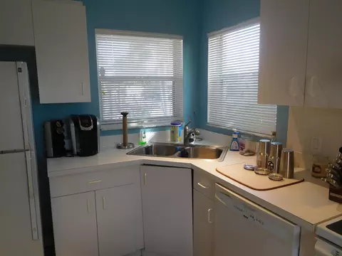 141 E Riverside Dr #34, Jupiter, FL 33469 photo 5