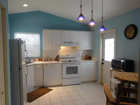 141 E Riverside Dr #34, Jupiter, FL 33469 photo 2