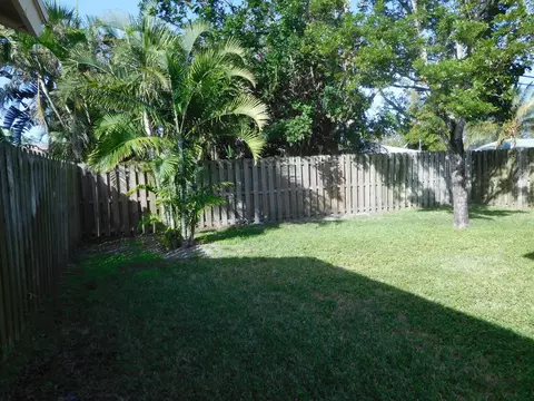 141 E Riverside Dr #34, Jupiter, FL 33469 photo 19