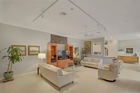 157 Honeysuckle Dr, Jupiter, FL 33458 photo 7