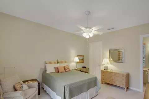 157 Honeysuckle Dr, Jupiter, FL 33458 photo 13