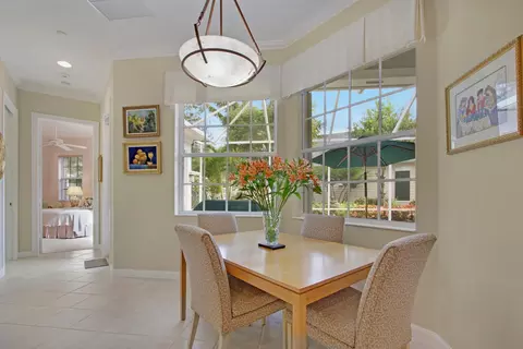 157 Honeysuckle Dr, Jupiter, FL 33458 photo 8