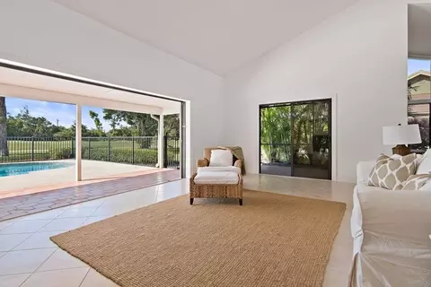 5101 SE Burning Tree Cir, Stuart, FL 34997 photo 11