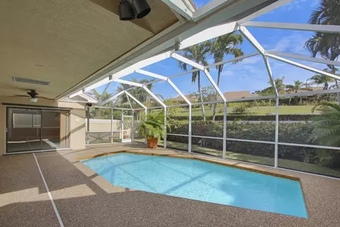 129 Dunes Edge Rd, Jupiter, FL 33477 photo 2