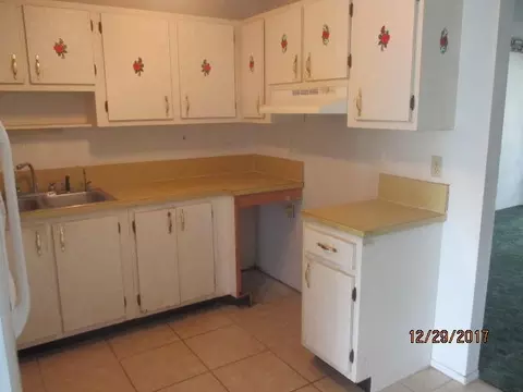16 SE Norfolk Blvd, Stuart, FL 34997 photo 6