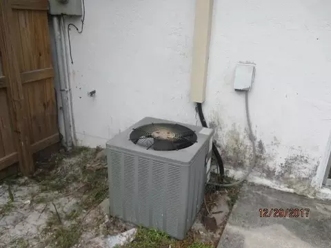 16 SE Norfolk Blvd, Stuart, FL 34997 photo 14