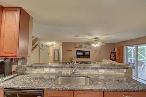 5519 SE Graham Dr, Stuart, FL 34997 photo 20