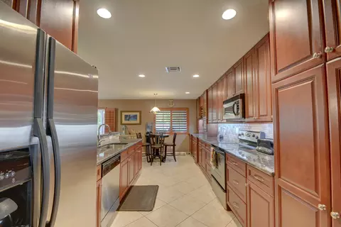 5519 SE Graham Dr, Stuart, FL 34997 photo 21