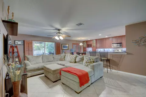 5519 SE Graham Dr, Stuart, FL 34997 photo 11