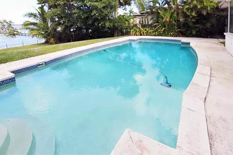 1037 SE Riverside Dr, Stuart, FL 34996 photo 22
