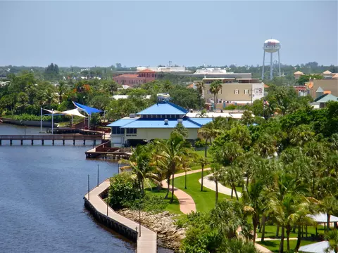 1037 SE Riverside Dr, Stuart, FL 34996 photo 41
