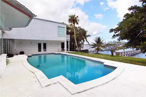 1037 SE Riverside Dr, Stuart, FL 34996 photo 21