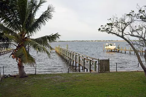 1037 SE Riverside Dr, Stuart, FL 34996 photo 35