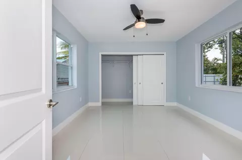 791 SE 3rd Pl, Hialeah, FL 33010 photo 14