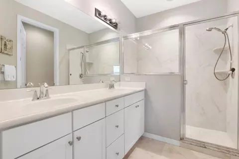 635 SW Glen Crest Way, Stuart, FL 34997 photo 12
