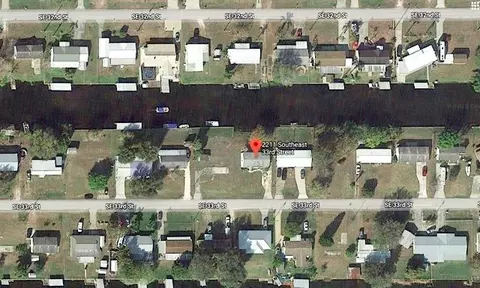 2211 SE 33rd St, Okeechobee, FL 34974 photo 1