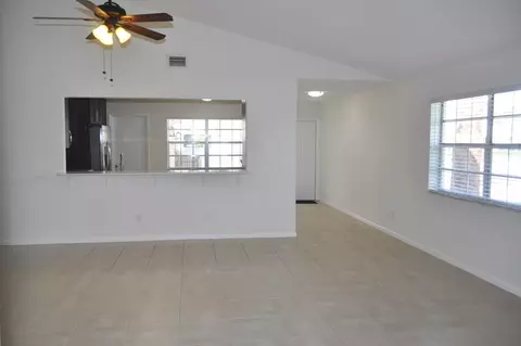 101 Raintree Trl, Jupiter, FL 33458 photo 3