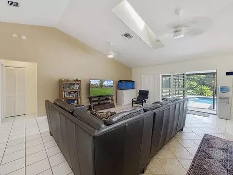 17698 Alexander Run, Jupiter, FL 33478 photo 5