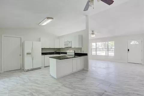 1124 E 14th St, Stuart, FL 34996 photo 5