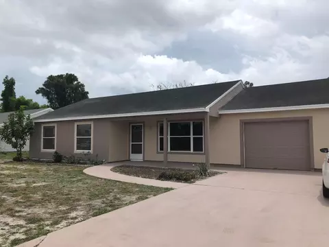 1124 E 14th St, Stuart, FL 34996 photo 1