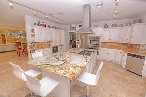 5280 SE Burning Tree Cir, Stuart, FL 34997 photo 5