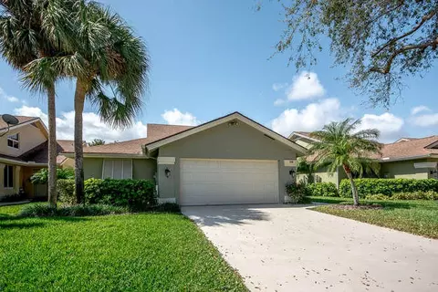 120 Seashore Dr, Jupiter, FL 33477 photo 1