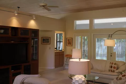 8 Kingston Ct, Stuart, FL 34996 photo 8
