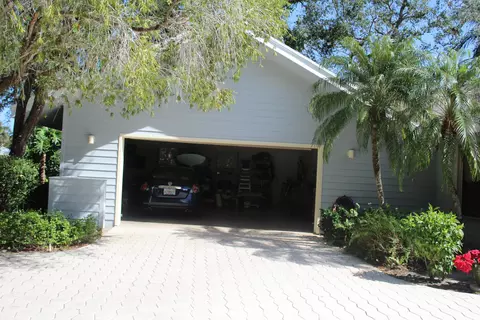 8 Kingston Ct, Stuart, FL 34996 photo 32