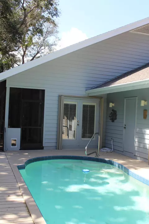 8 Kingston Ct, Stuart, FL 34996 photo 4