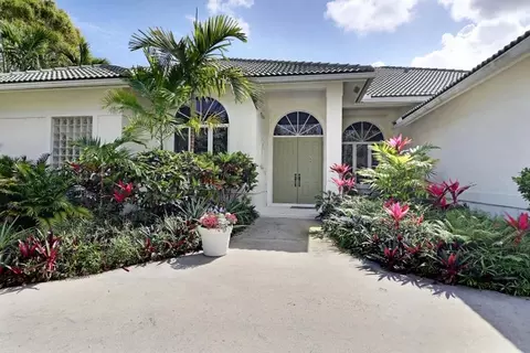 5394 Point Ln E, Jupiter, FL 33458 photo 1