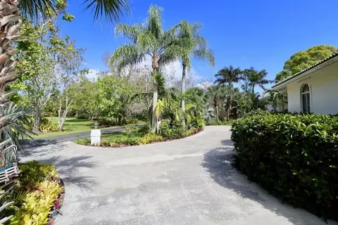 5394 Point Ln E, Jupiter, FL 33458 photo 25