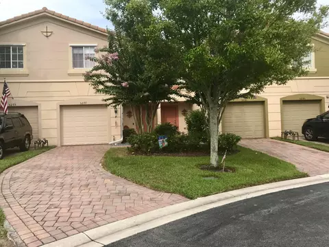 5277 SE Jennings Ln, Stuart, FL 34997 photo 1