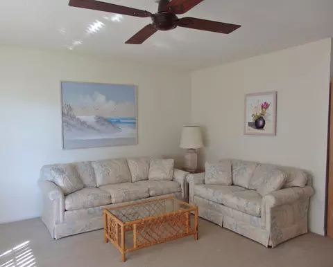 2339 SE Madison St, Stuart, FL 34997 photo 2