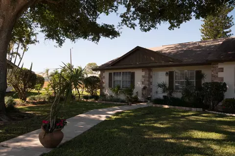 119 Doe Trl, Jupiter, FL 33458 photo 3