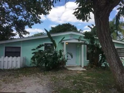 3151 SE Hibiscus St, Stuart, FL 34997 photo 1