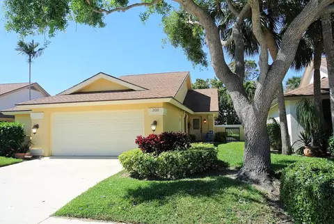 200 Ridge Rd, Jupiter, FL 33477 photo 1