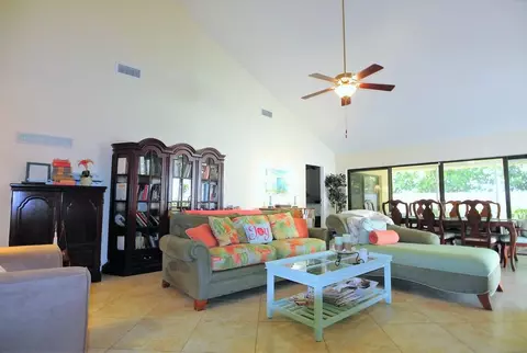 200 Ridge Rd, Jupiter, FL 33477 photo 6