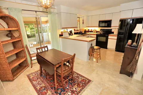 351 SE 3rd St, Pompano Beach, FL 33060 photo 10