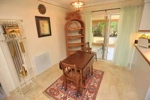 351 SE 3rd St, Pompano Beach, FL 33060 photo 9