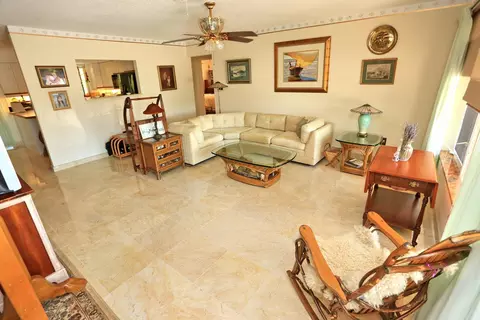 351 SE 3rd St, Pompano Beach, FL 33060 photo 6