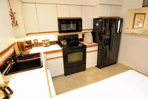 351 SE 3rd St, Pompano Beach, FL 33060 photo 13